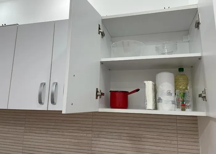 Easy Living - Old Town Apartment *